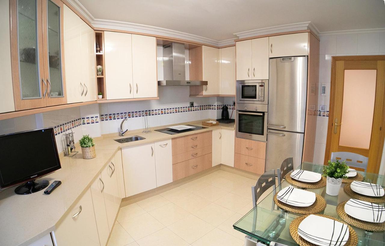 Galihost - Precioso Apartamento Con Parking En Vilagarcia Vilagarcia de Arousa Buitenkant foto